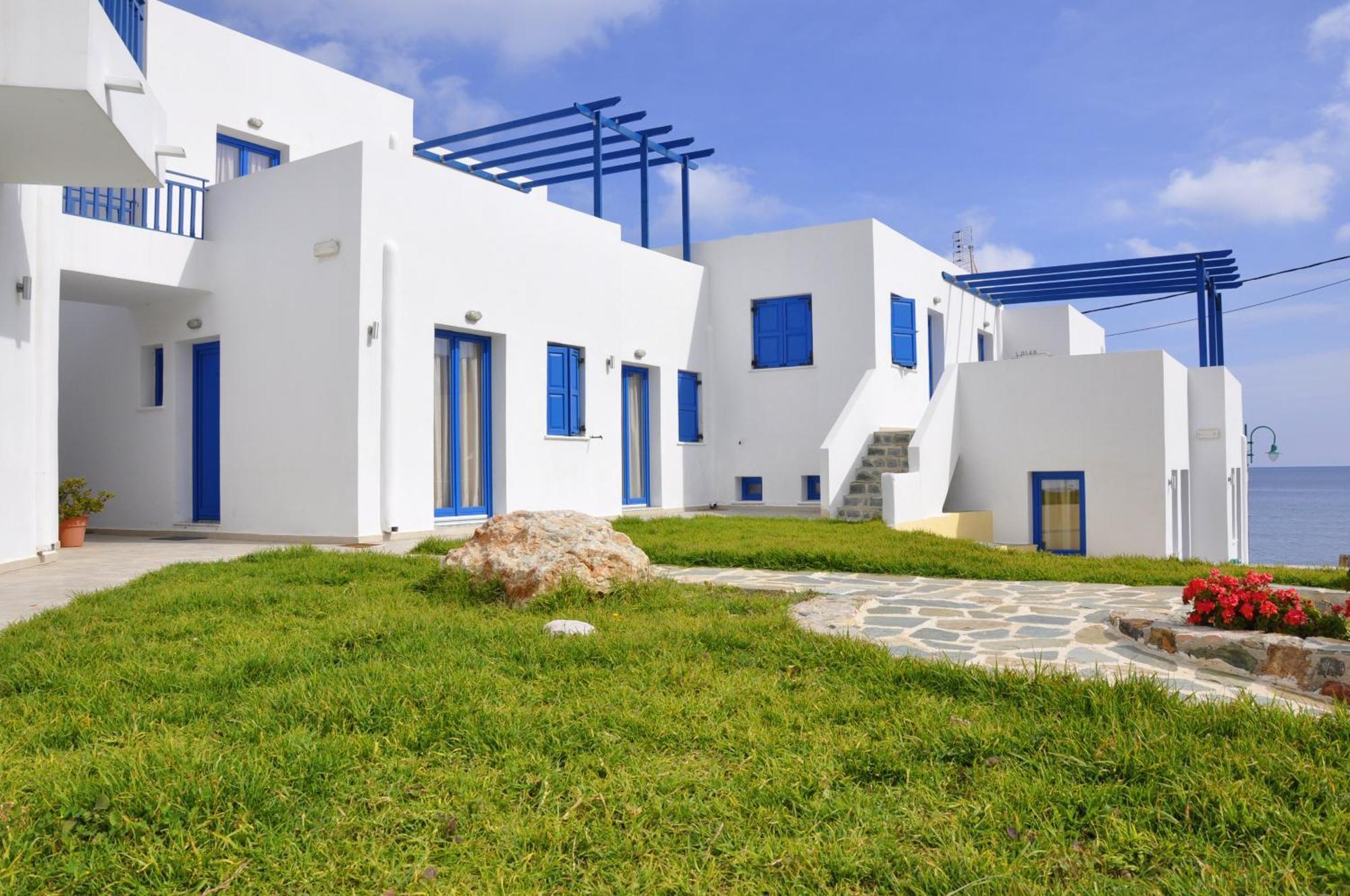 Ellibay Aparthotel Livadia  Ngoại thất bức ảnh